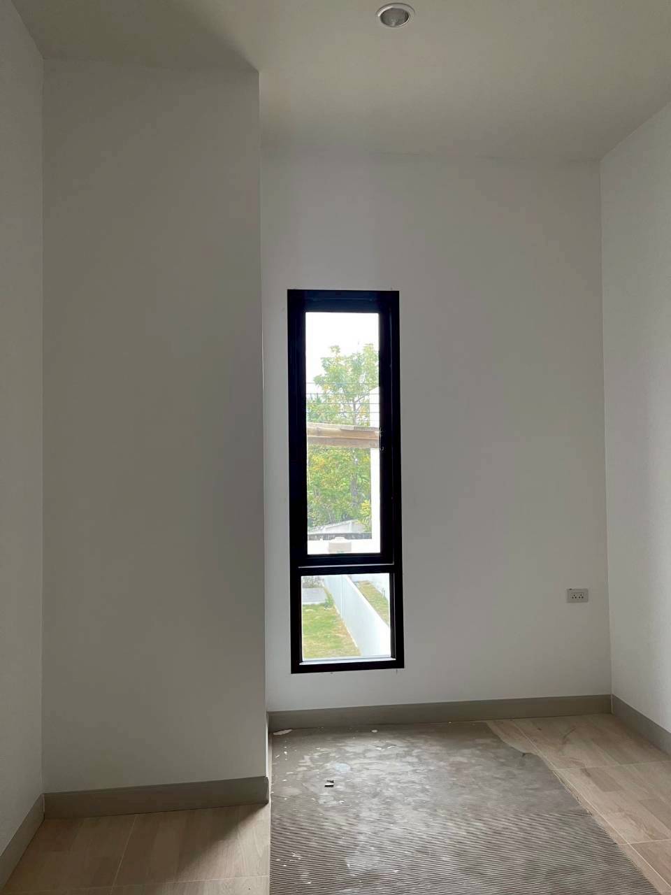 type-l-large 36